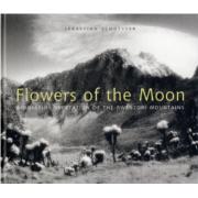 Sebastian Schutyser . Flowers of the Moon . Afroalpine vegetation of the Rwenzori Mountains .